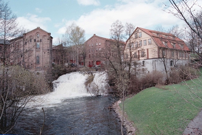 Hjula Veveri i 1999